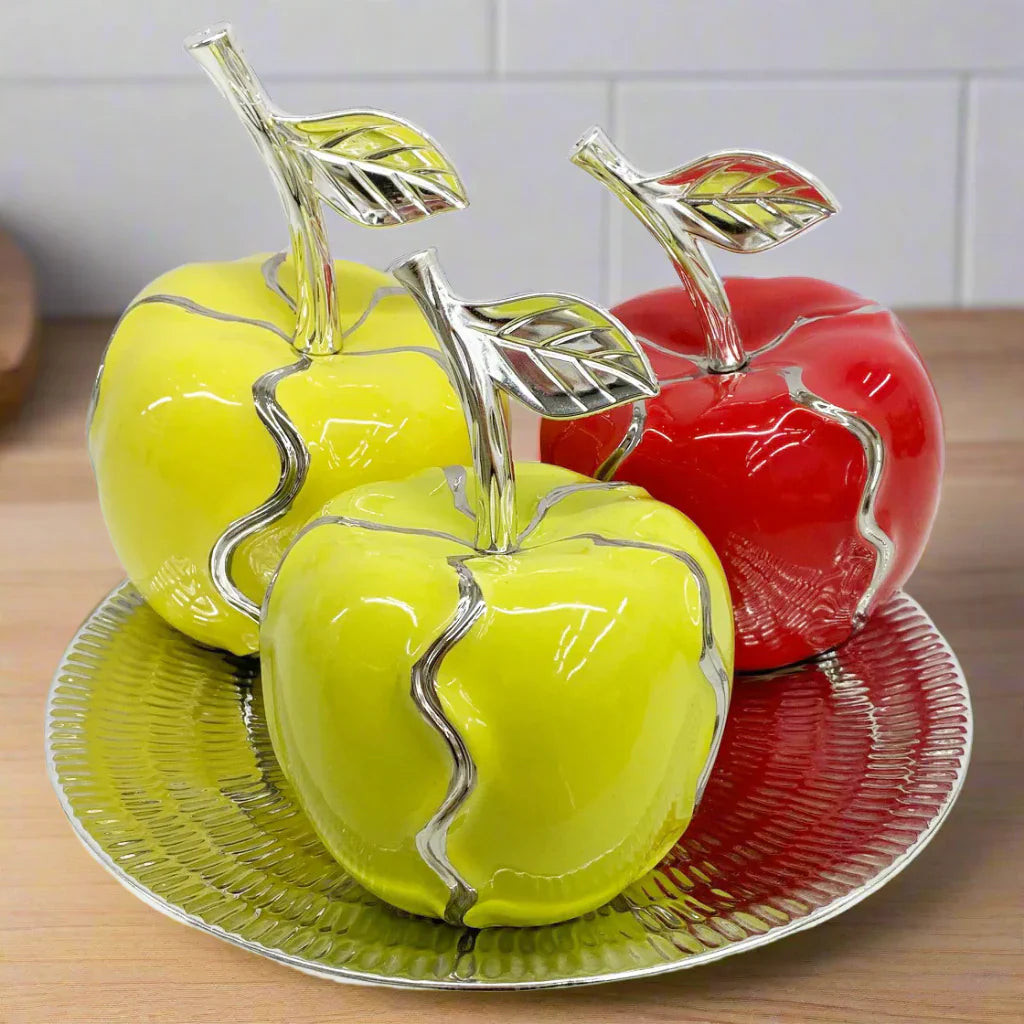 4pc Apples on Plate Tabletop Kitchen Décor